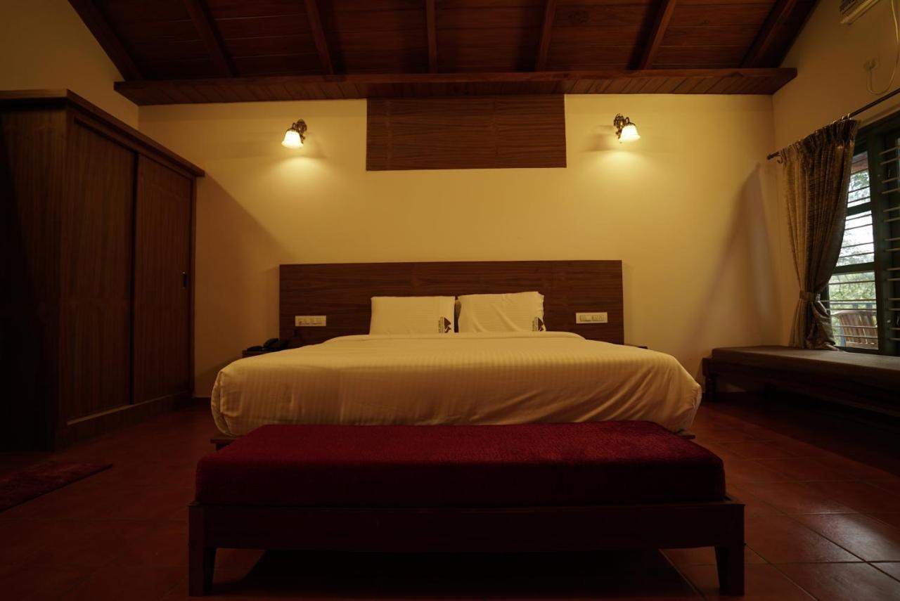 Hotel Coorggavadana Madikeri Zewnętrze zdjęcie